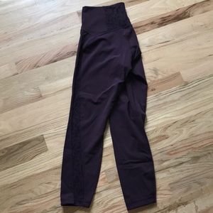Lululemon cropped leggings
